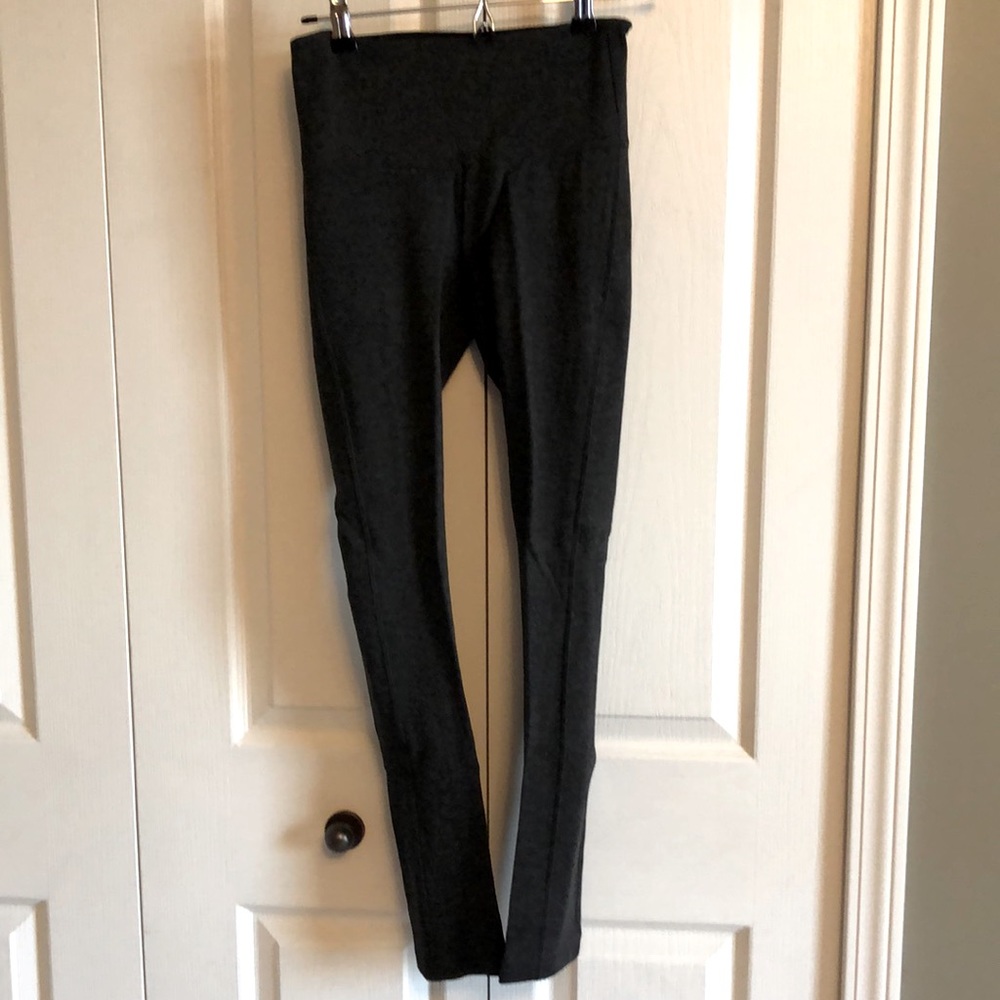 EUC White House Black Market - Stretch Leggings - Size XS